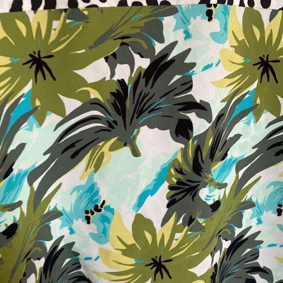 Kendall & Kylie Leopard Print Crop Top Button Down- Size small - Picture 7 of 9